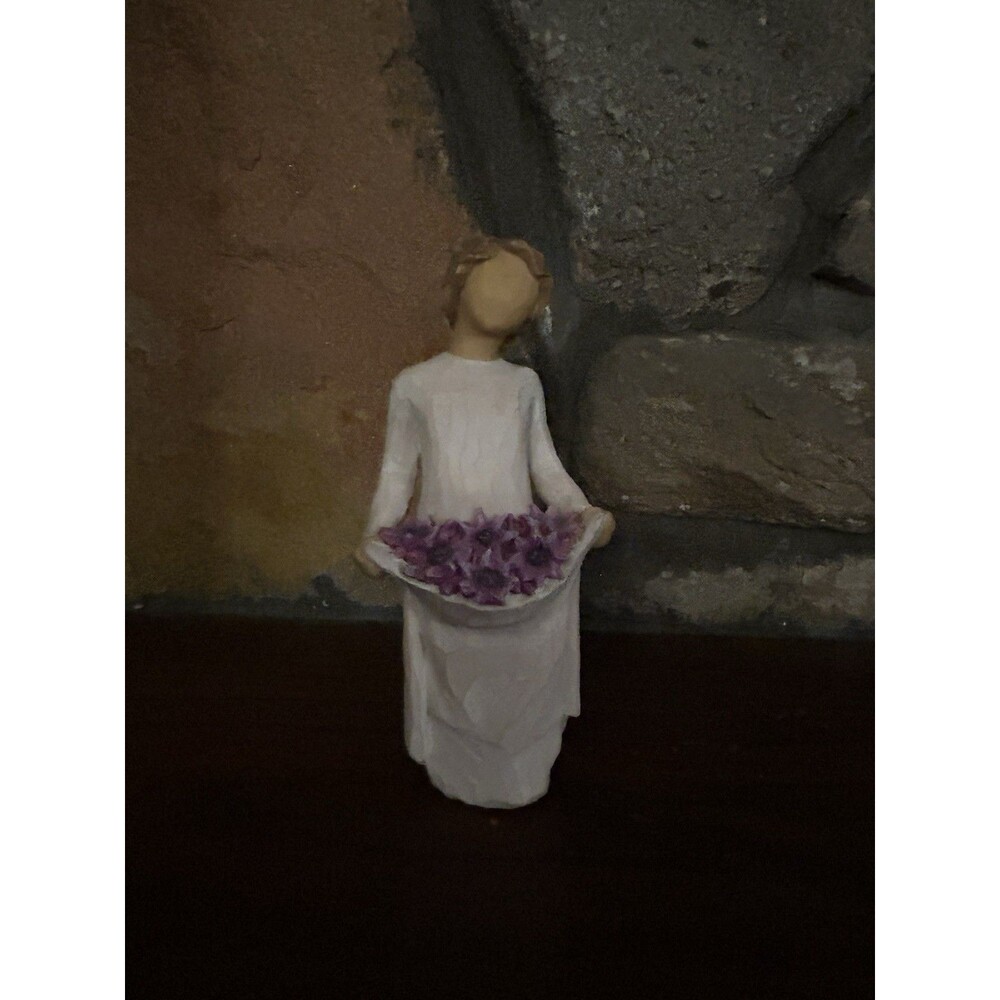 Willow Tree Simple Joys Figure Girl Flowers Susan Lordi 2013 No Box